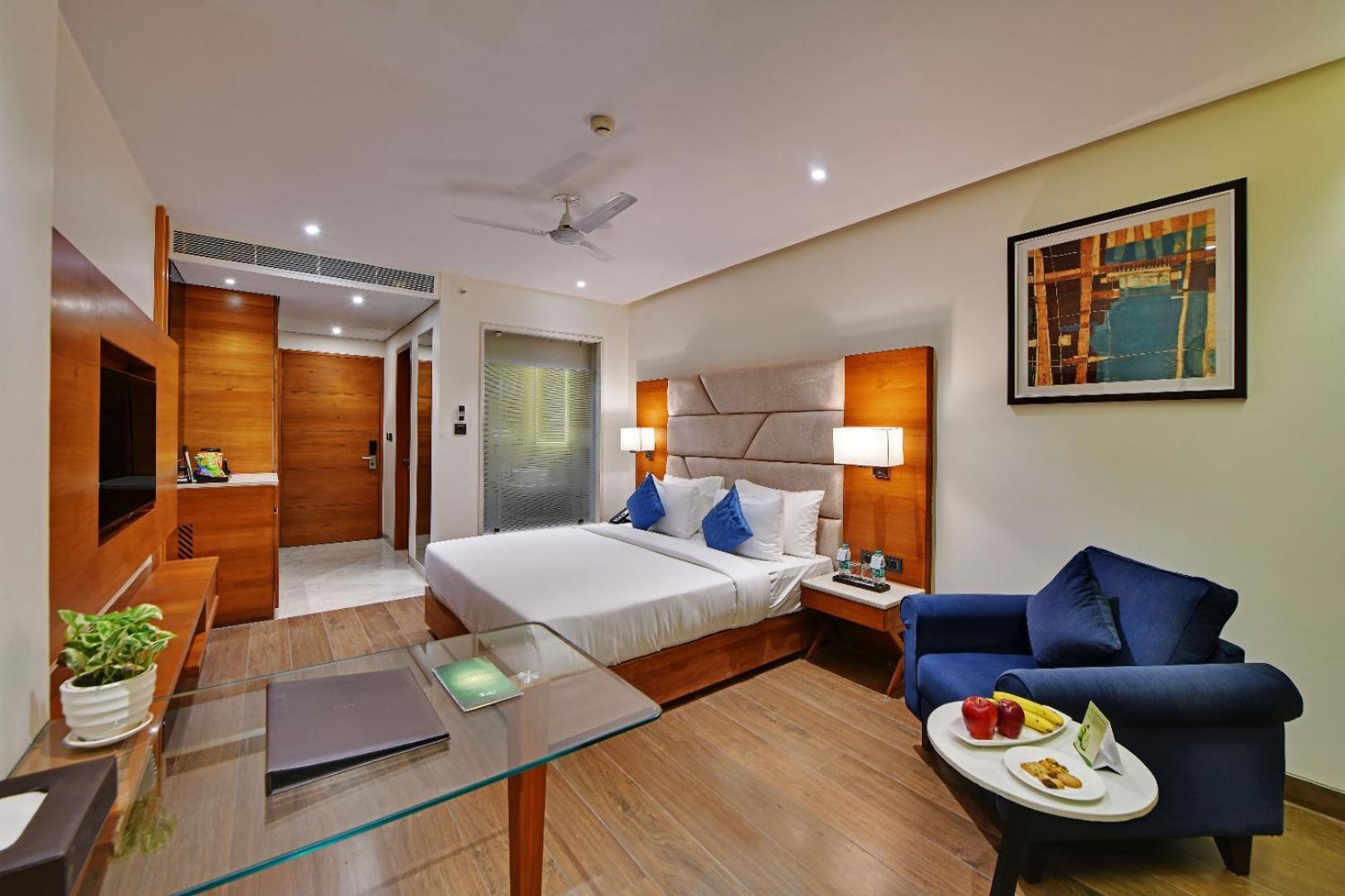 The Glory Suites Near Igi Airport 뉴델리 외부 사진